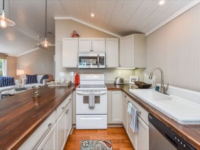 Equipped Kitchen